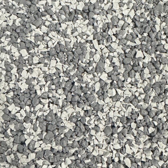 Platinum rubber pool deck color swatch