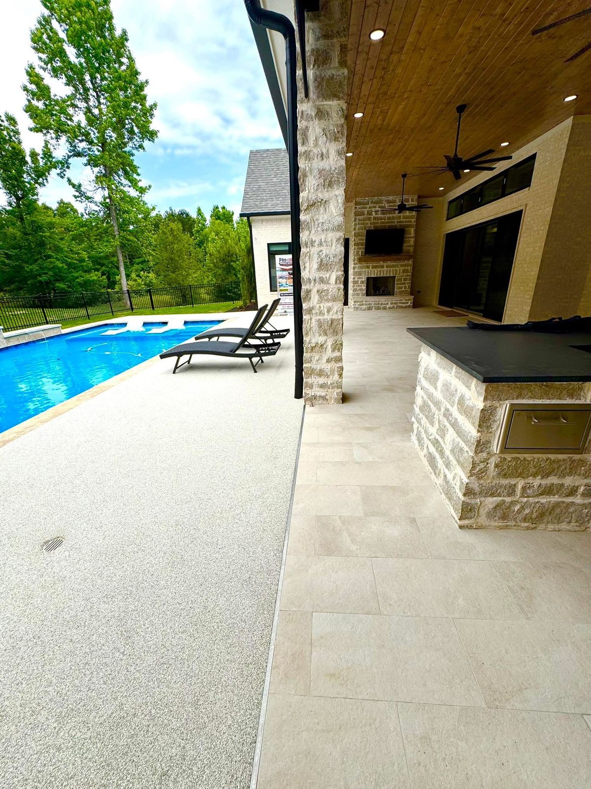 Finished Pro-Flex rubber pool deck surfacing near Dallas, TX