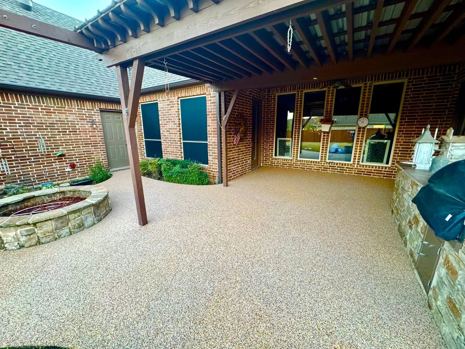 Finished Pro-Flex rubber pool deck surfacing near Texarkana, TX